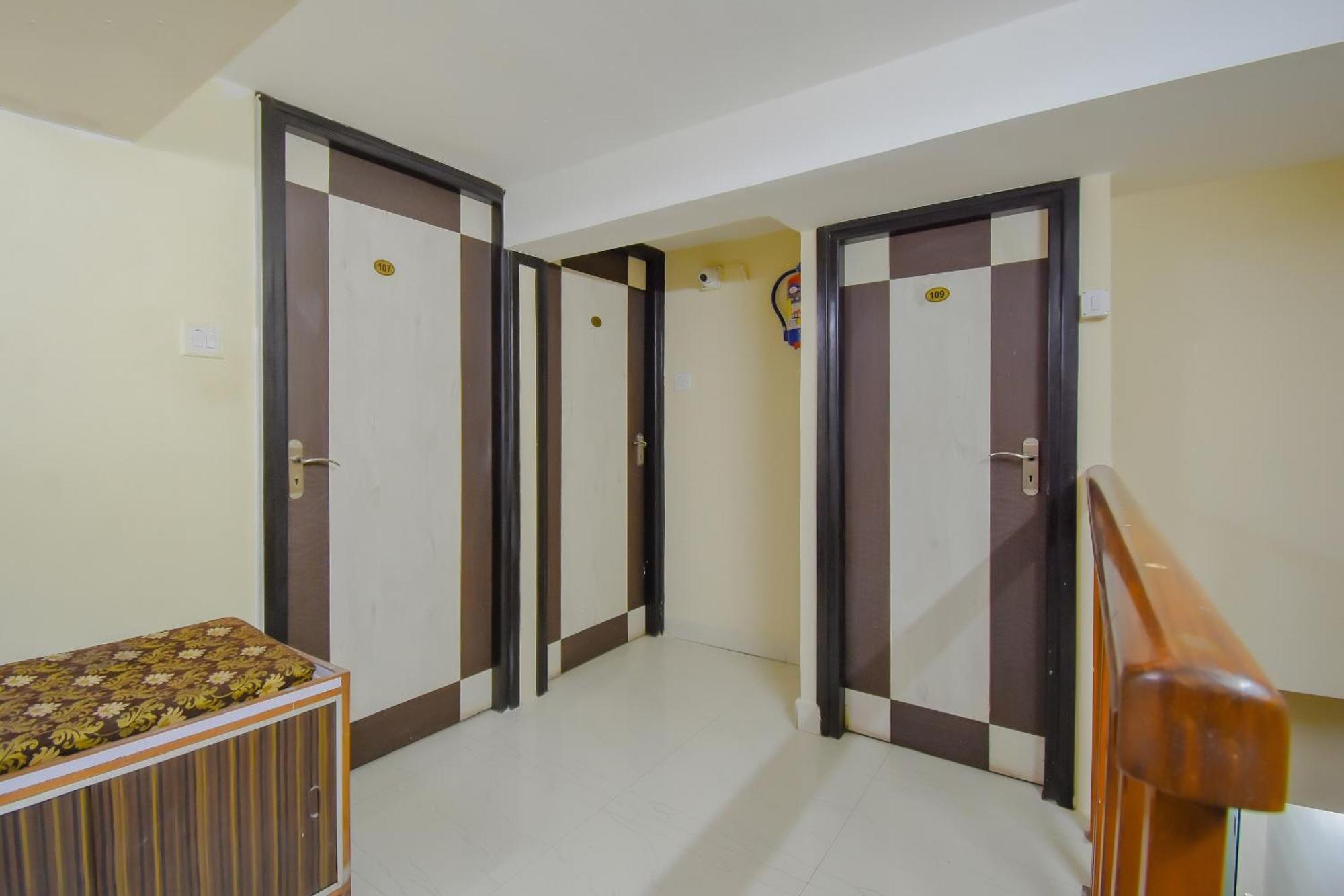 Hotel O Lindsay Inn Guest House Calcutta Calcutta Bara Bazar Kültér fotó